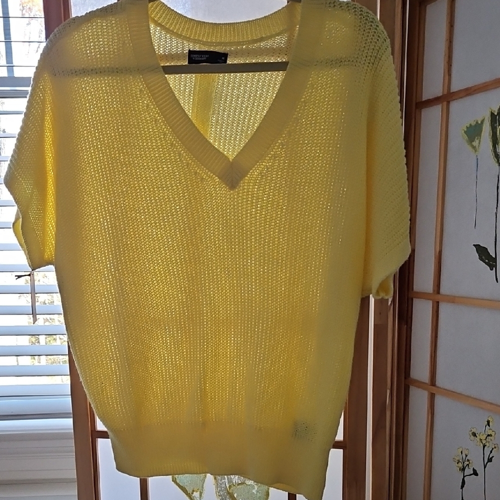 Vera Wang Yellow V-Neck Sweater